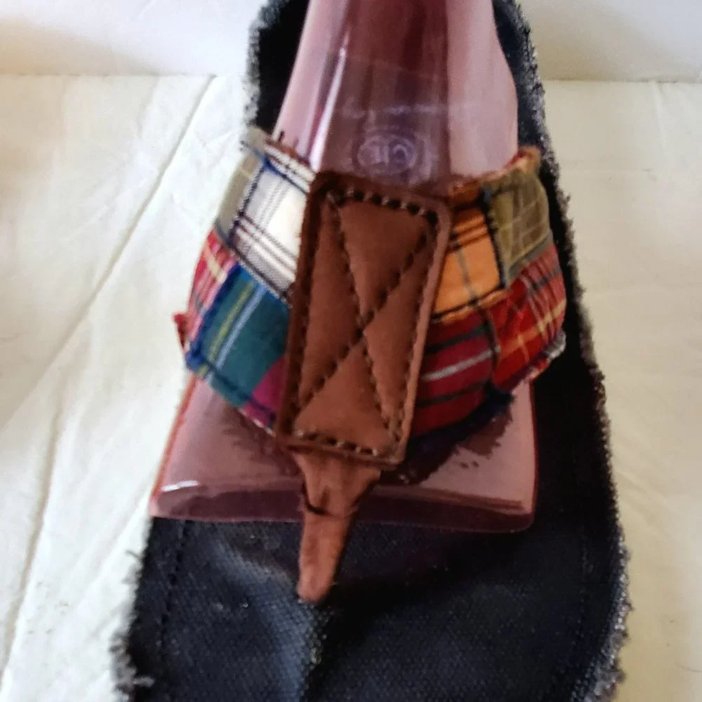 American Rag Paisly Plaid Flip Flops